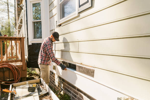 Trusted Storm Damage Siding Repair service in Holly Hill, SC - Creative Siding